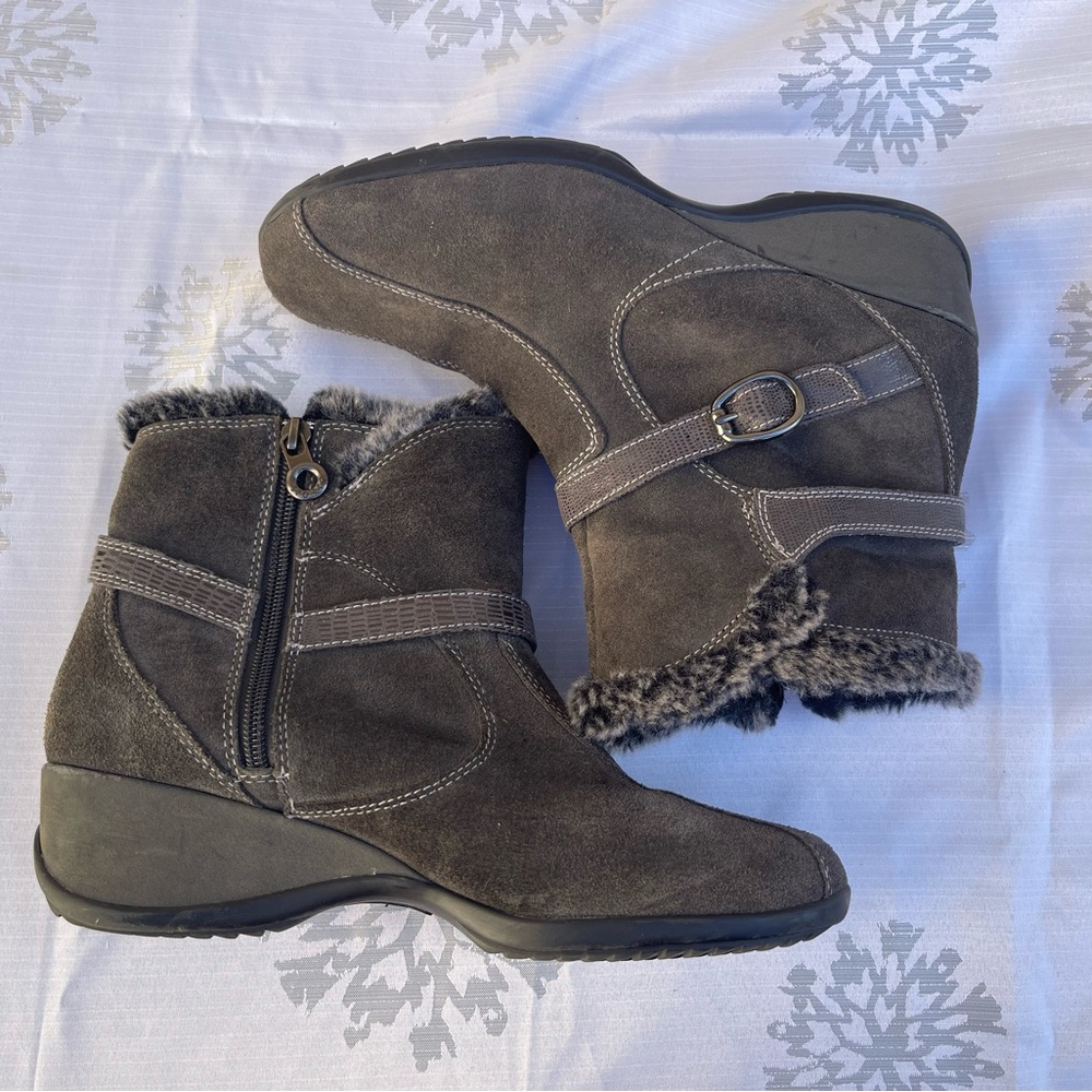 Women’s sporto leather and faux fur ankle boot, dark grey bootie shoe, side zip